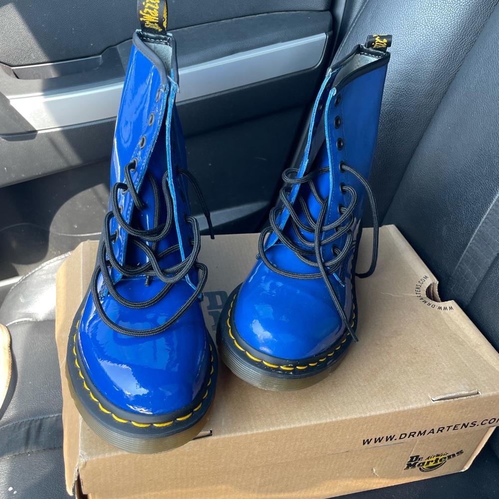Dr. Martens